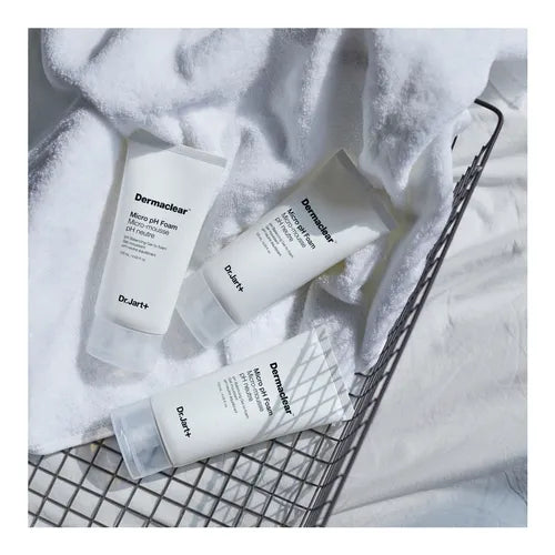 Dermaclear Micro pH Foam Facial Cleanser - 30ml